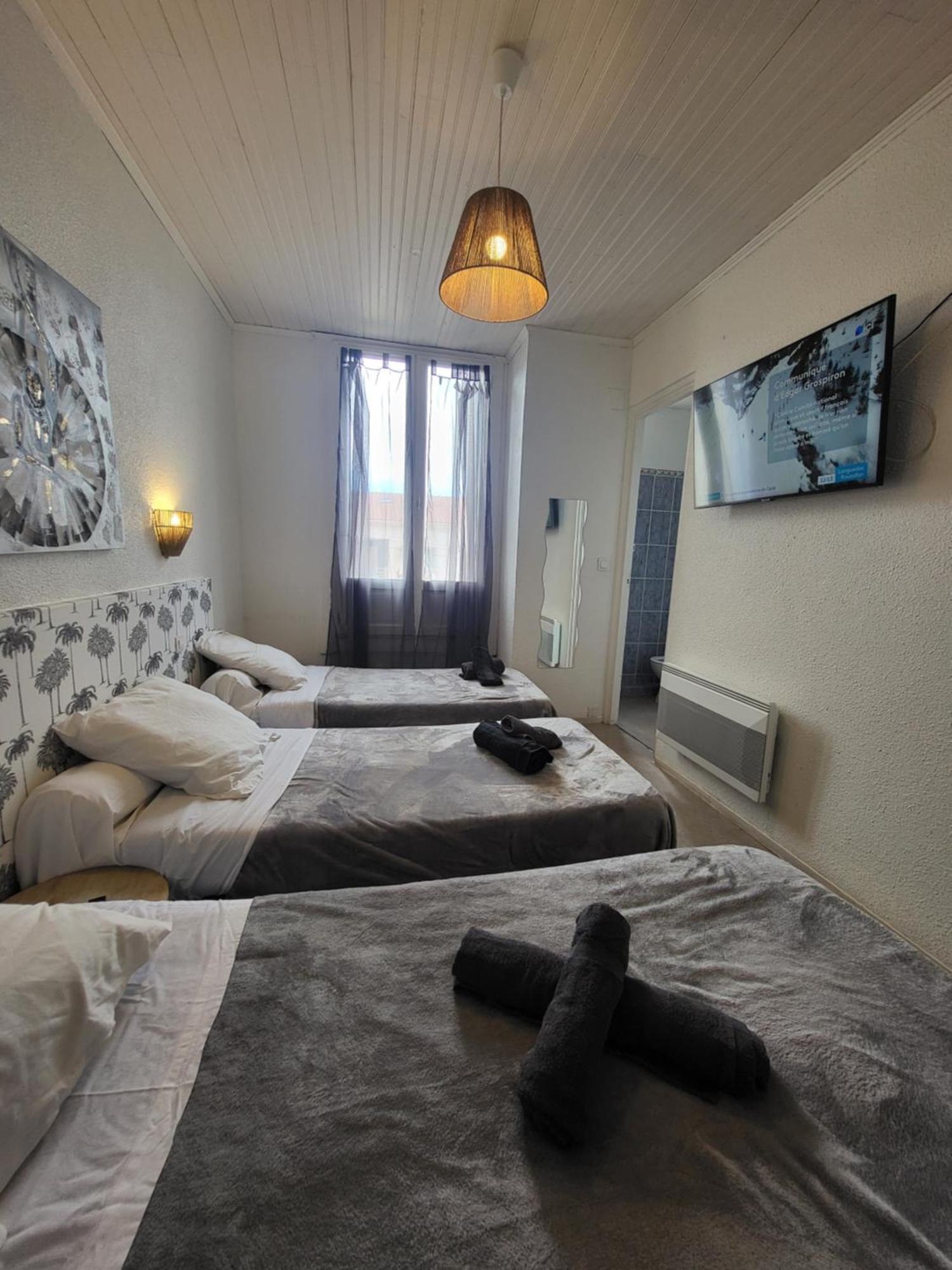 Hotel Le Chalet Valras-Plage Ngoại thất bức ảnh